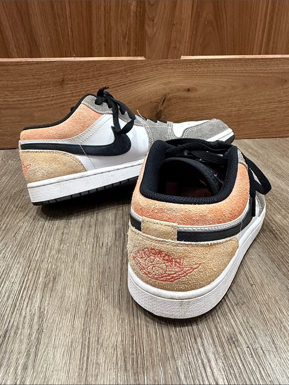 Jordan 1 Magic Ember/SE Flight Club - Picture 5 of 5
